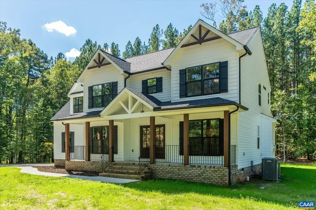 25 Bowlers Mill Run Gordonsville VA 22942