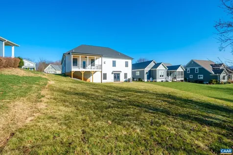 2524 Belvue Road Waynesboro VA 22980