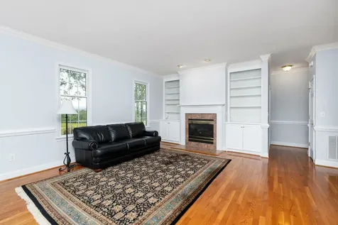 112 Kings Court Waynesboro VA 22980