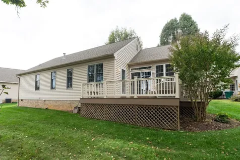 112 Kings Court Waynesboro VA 22980
