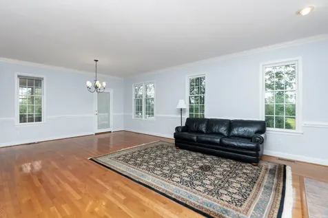 112 Kings Court Waynesboro VA 22980