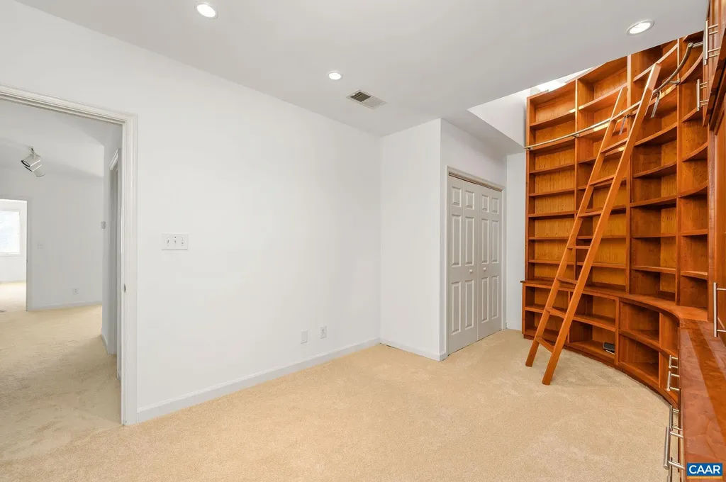 408 Market Street E Charlottesville VA 22902