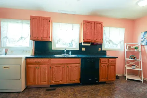 2056 Knightly Mill Road Fort Defiance VA 24437