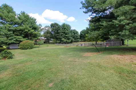 2056 Knightly Mill Road Fort Defiance VA 24437