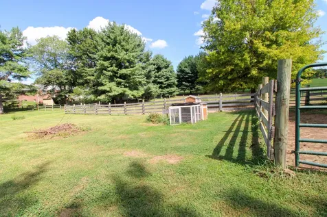 2056 Knightly Mill Road Fort Defiance VA 24437