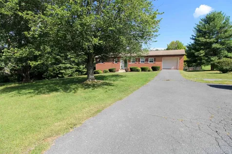 2056 Knightly Mill Road Fort Defiance VA 24437