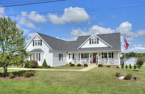 454 Guthrie Road Stuarts Draft VA 24477