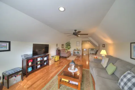454 Guthrie Road Stuarts Draft VA 24477