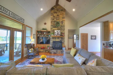 454 Guthrie Road Stuarts Draft VA 24477