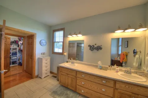 454 Guthrie Road Stuarts Draft VA 24477