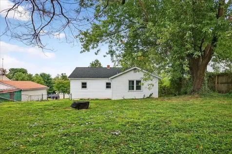 524 B Street Staunton VA 24401