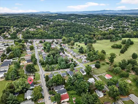 524 B Street Staunton VA 24401