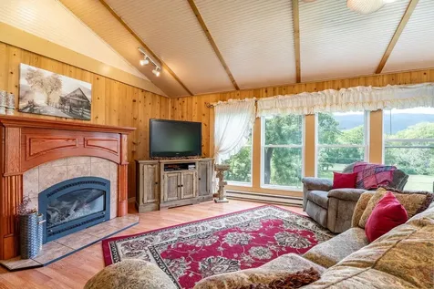 290 Shenandoah River Road Shenandoah VA 22849