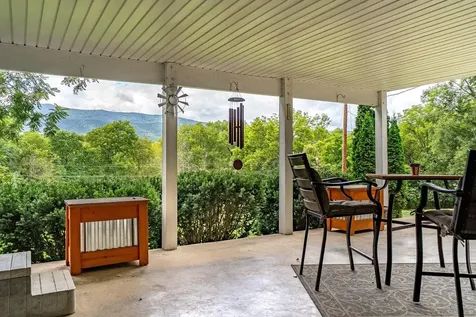 290 Shenandoah River Road Shenandoah VA 22849