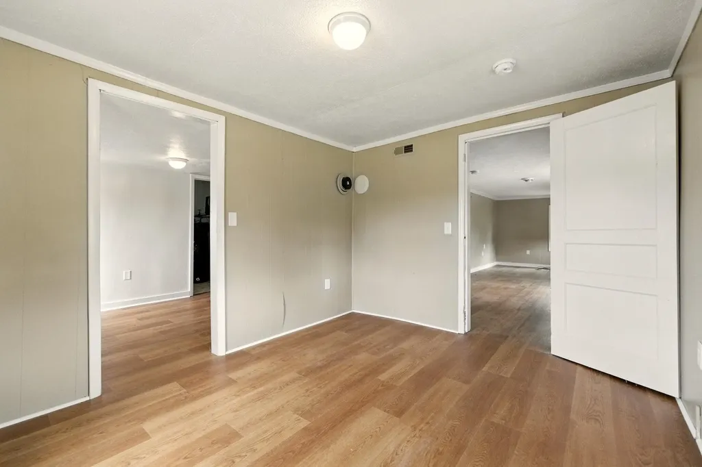 17801 Red Brush Road Elkton VA 22827