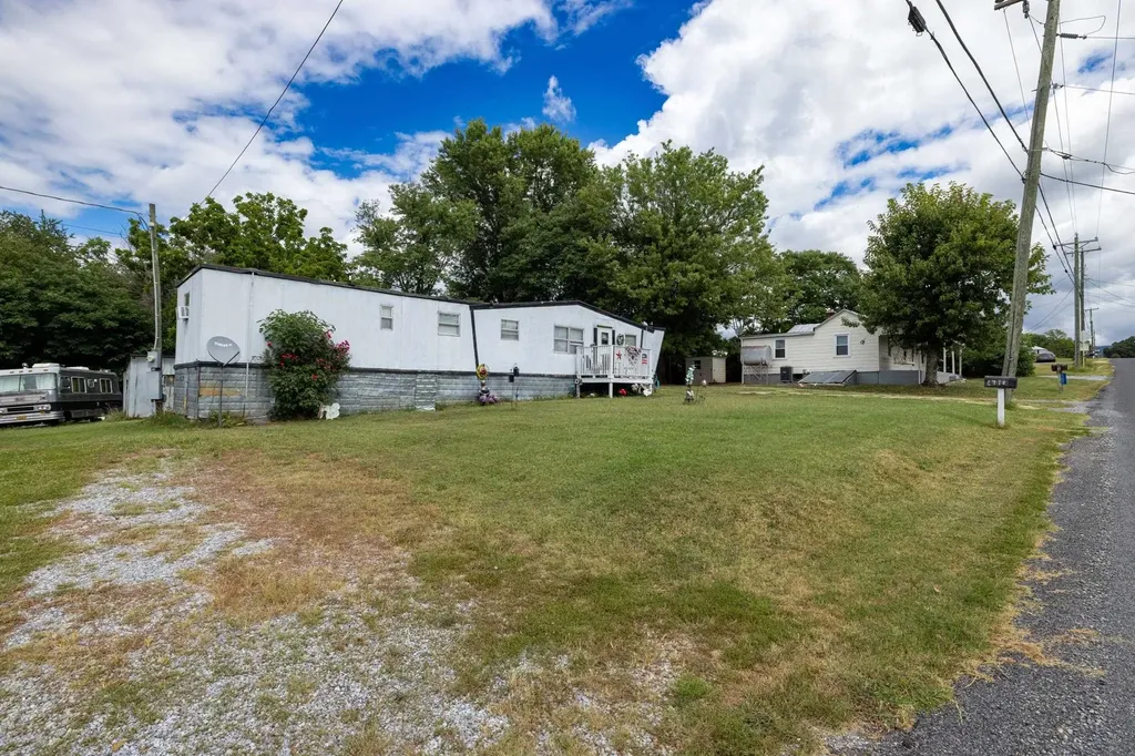 17801 Red Brush Road Elkton VA 22827