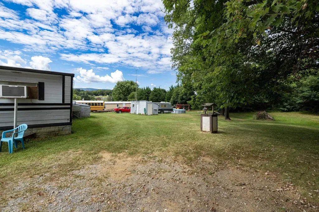 17801 Red Brush Road Elkton VA 22827