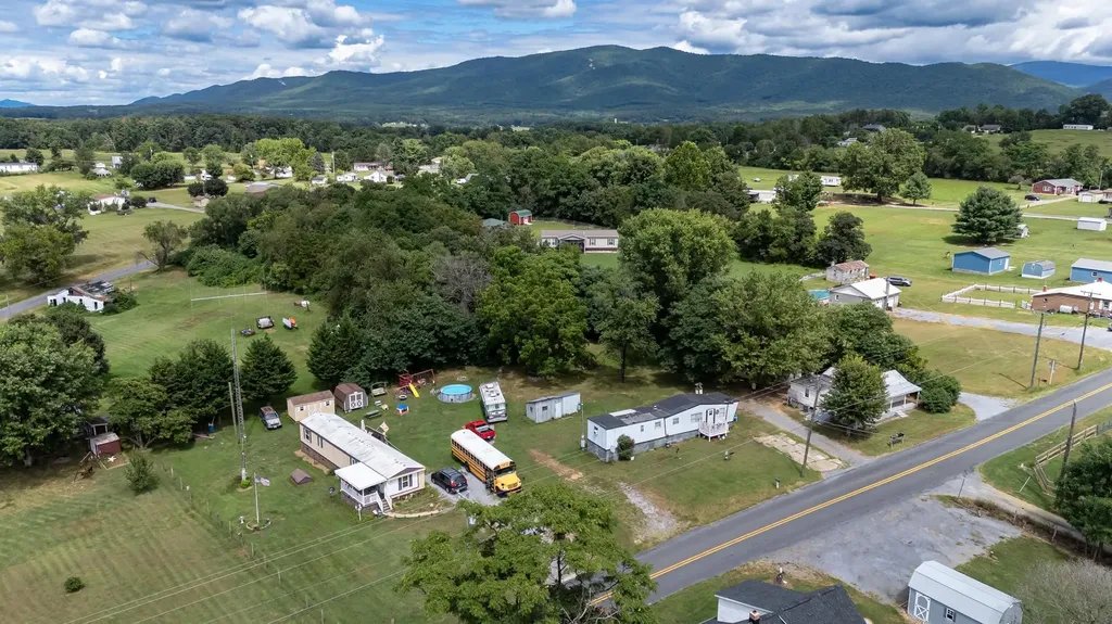 17801 Red Brush Road Elkton VA 22827