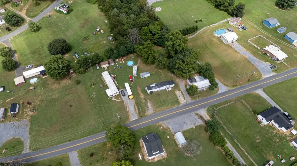 17801 Red Brush Road Elkton VA 22827