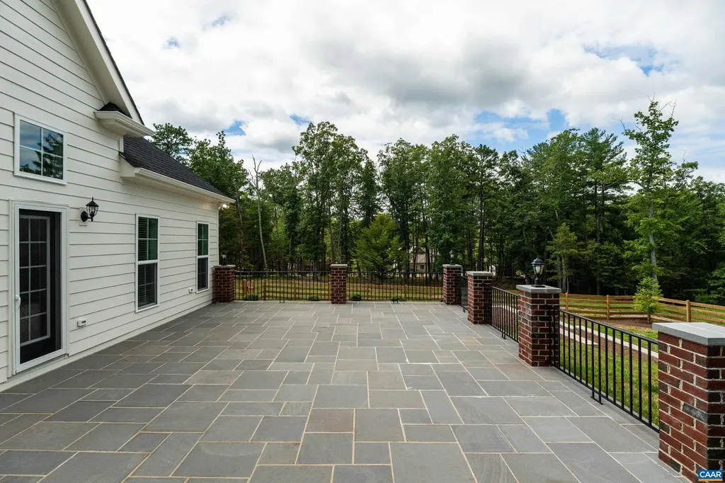 240 Campbell Road Keswick VA 22947