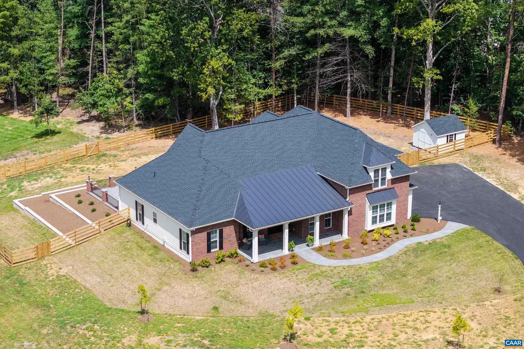 240 Campbell Road Keswick VA 22947