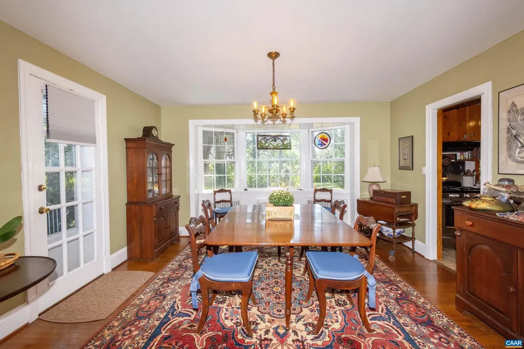 358 Main Street 10 1/2 Street E Orange VA 22960