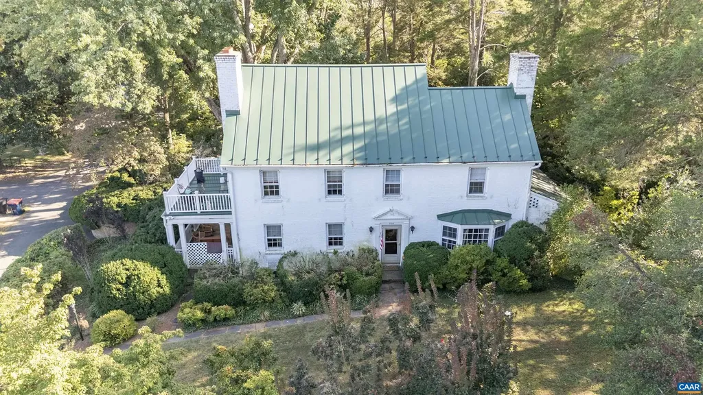 358 Main Street 10 1/2 Street E Orange VA 22960