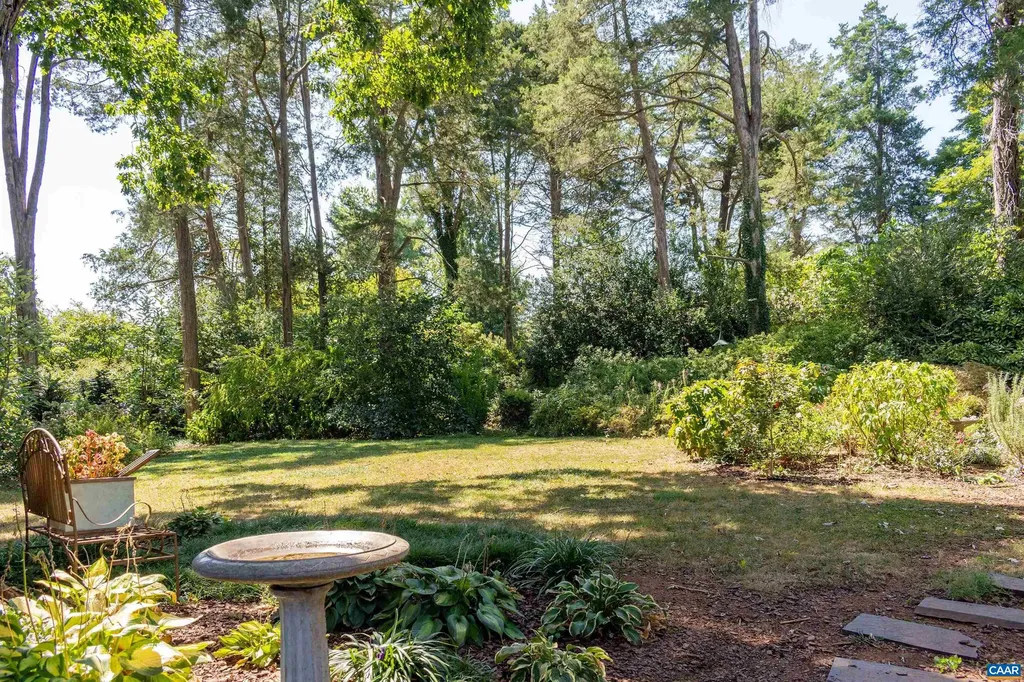 358 Main Street 10 1/2 Street E Orange VA 22960