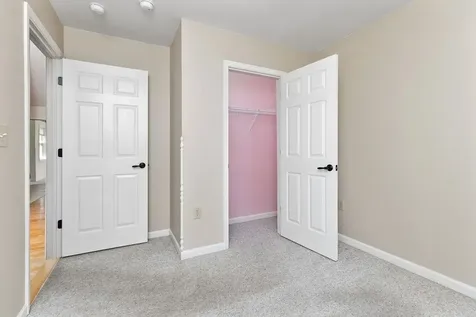 118 Red Oak Drive Staunton VA 24401
