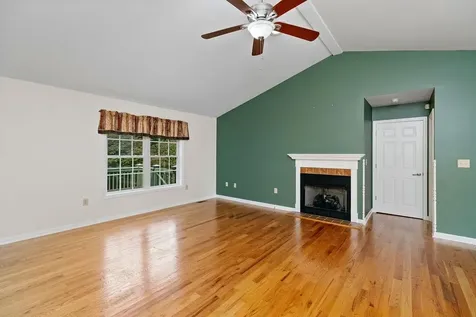 118 Red Oak Drive Staunton VA 24401