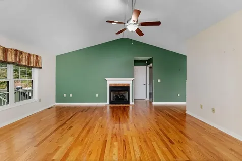 118 Red Oak Drive Staunton VA 24401