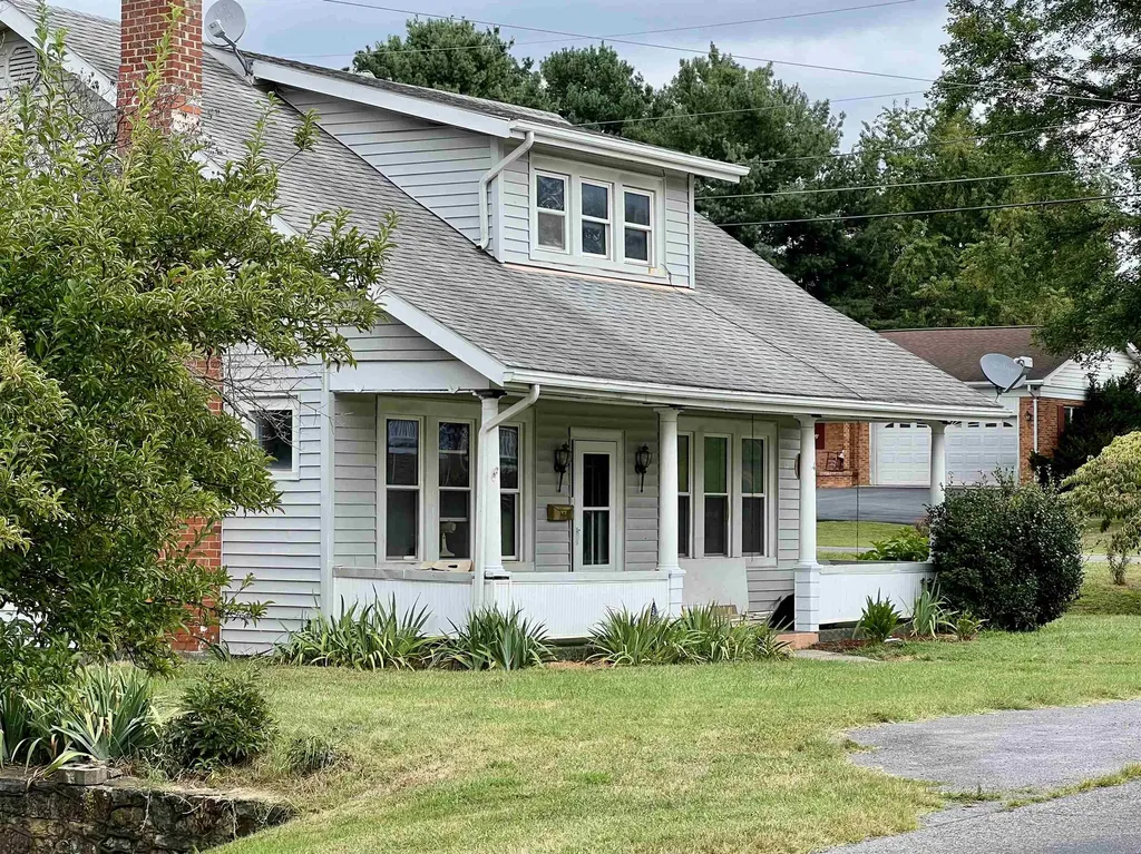 411 Shenandoah Avenue Shenandoah VA 22849