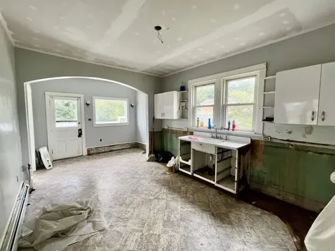 411 Shenandoah Avenue Shenandoah VA 22849