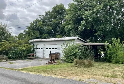 411 Shenandoah Avenue Shenandoah VA 22849