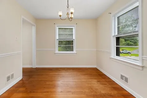 906 Belmore Avenue Staunton VA 24401