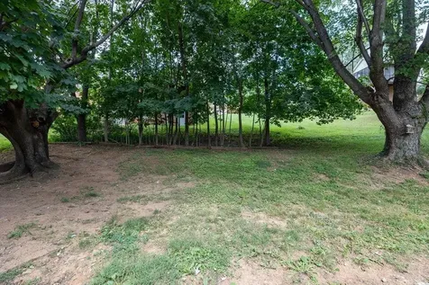 906 Belmore Avenue Staunton VA 24401