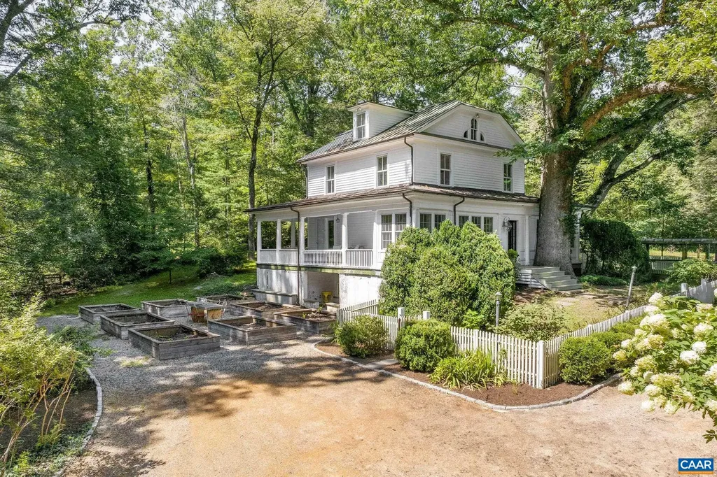 3132 Wynova Lane Esmont VA 22937