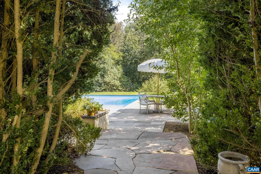 3132 Wynova Lane Esmont VA 22937