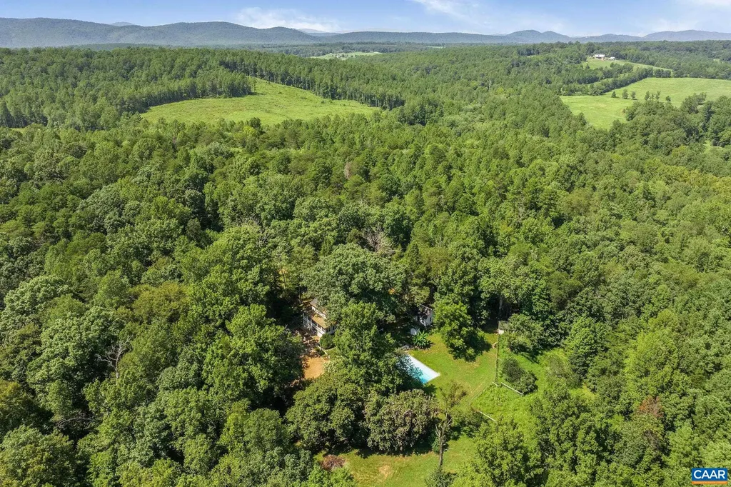 3132 Wynova Lane Esmont VA 22937