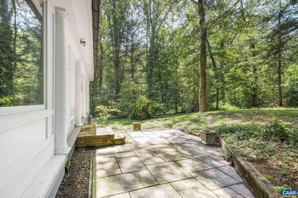 3132 Wynova Lane Esmont VA 22937