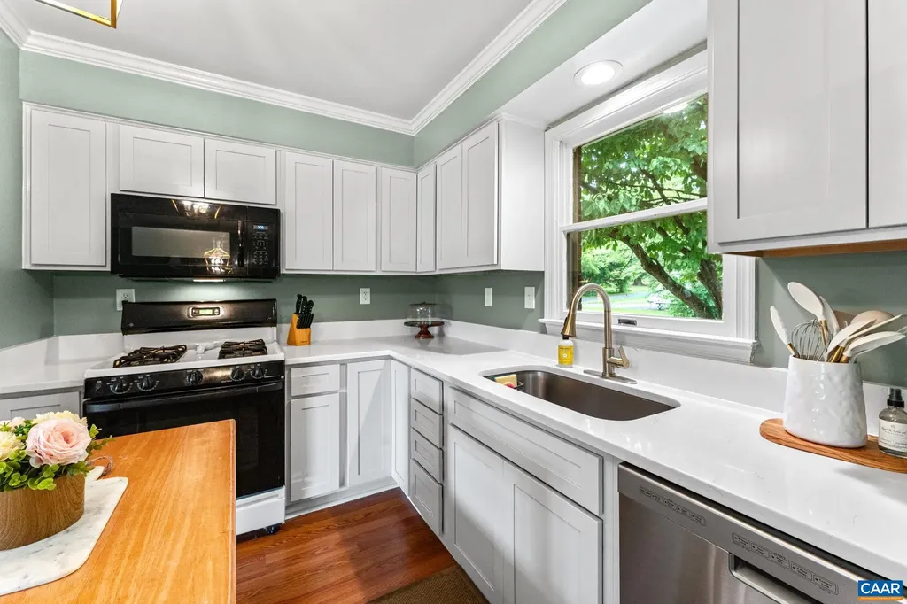 188 Village Drive Madison VA 22727