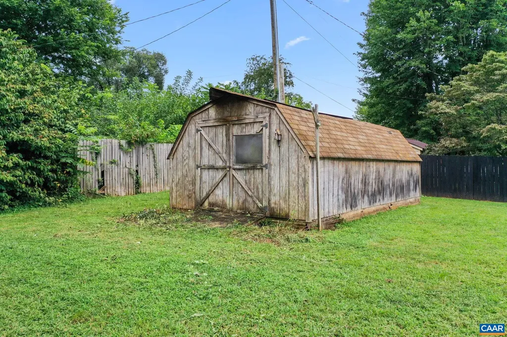 188 Village Drive Madison VA 22727