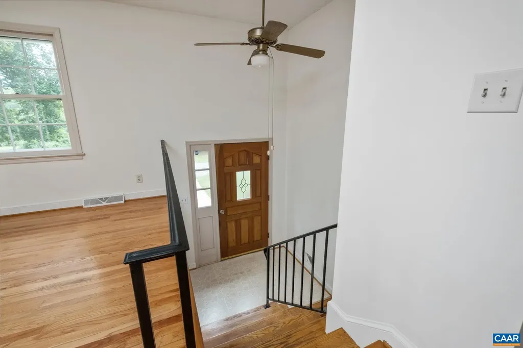 5106 Stony Point Pass Keswick VA 22947