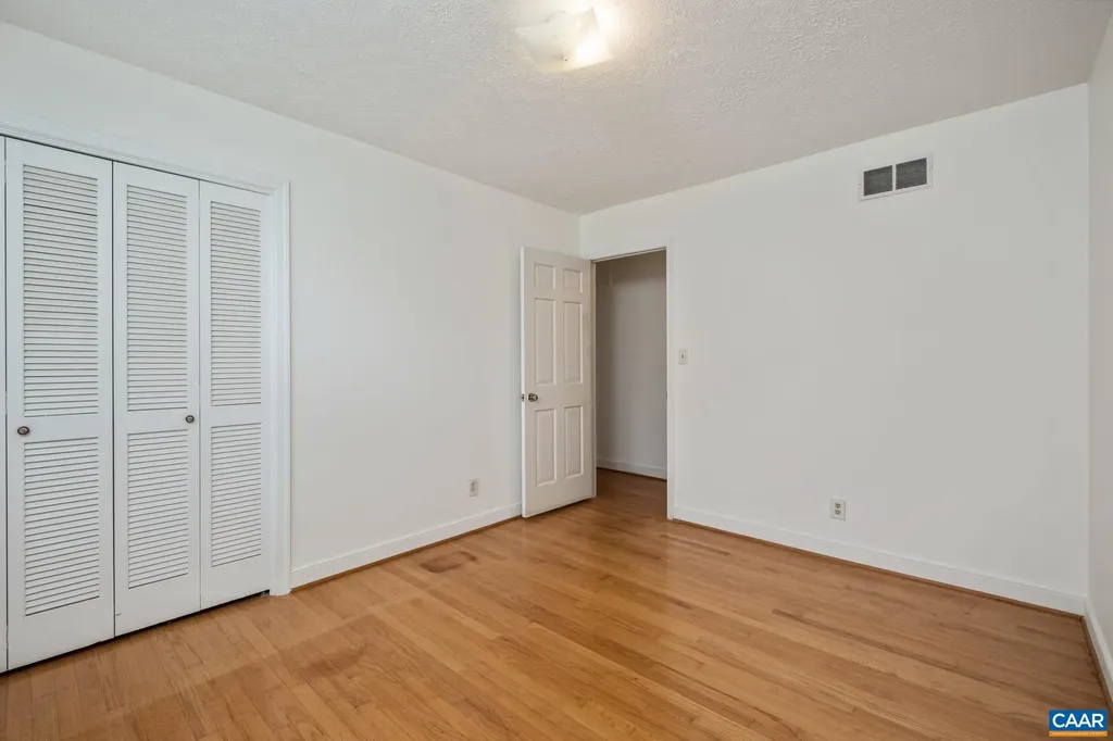 5106 Stony Point Pass Keswick VA 22947