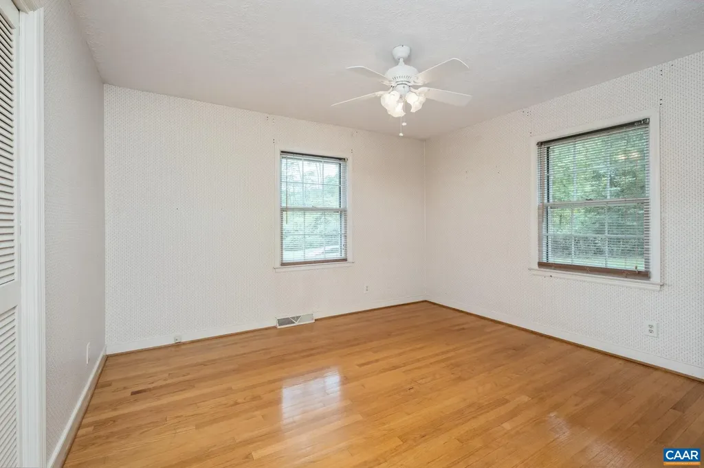 5106 Stony Point Pass Keswick VA 22947