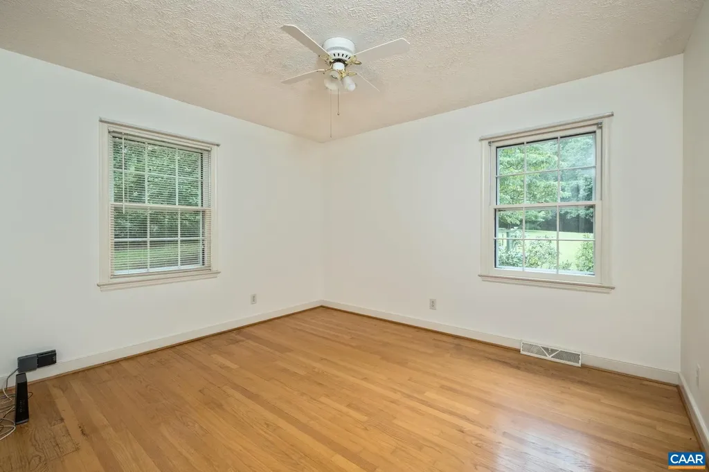 5106 Stony Point Pass Keswick VA 22947