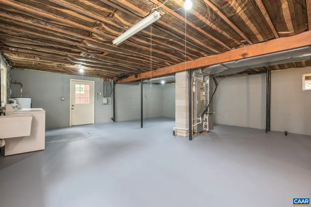 5106 Stony Point Pass Keswick VA 22947