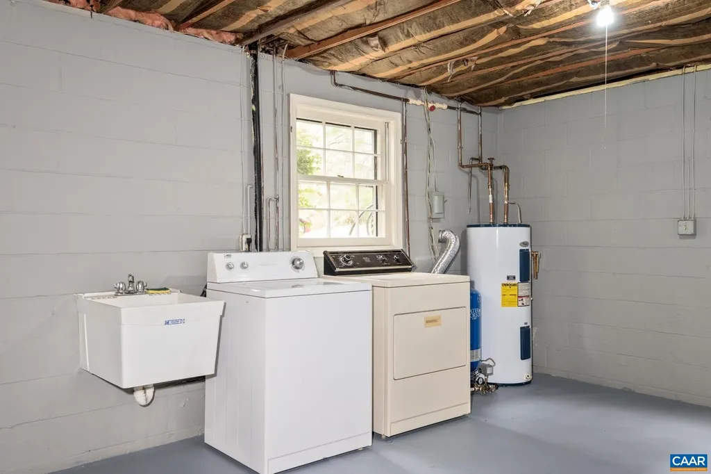 5106 Stony Point Pass Keswick VA 22947