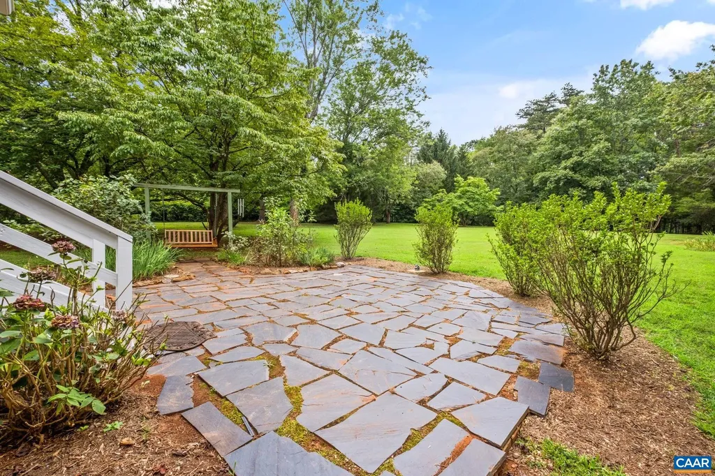 5106 Stony Point Pass Keswick VA 22947