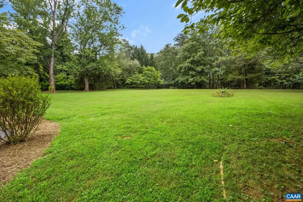 5106 Stony Point Pass Keswick VA 22947